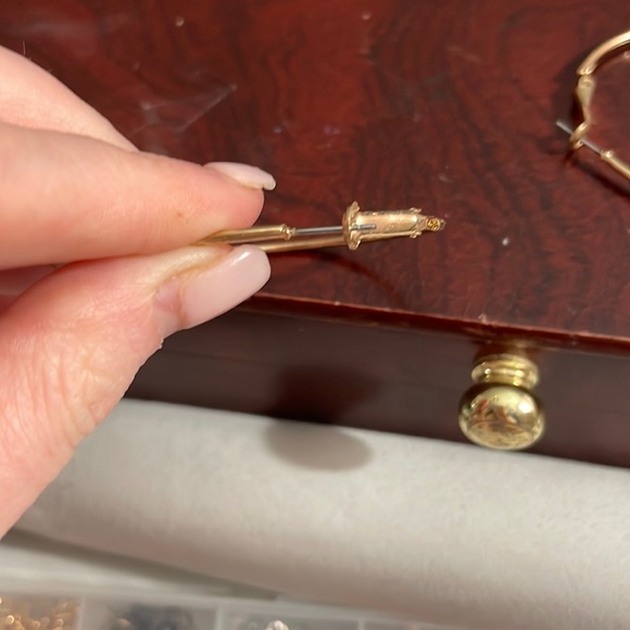 Hoop earrings - Picture 3 of 3